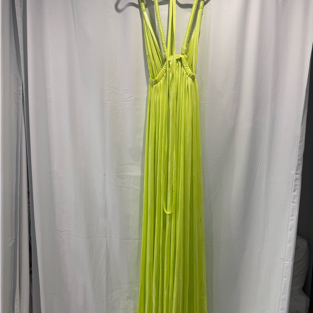 Bronx and Banco Goddess Gown in Neon Yellow - Picture 5 of 5